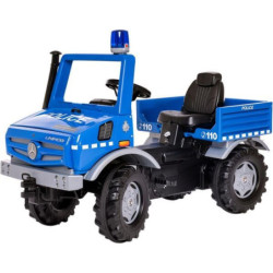 Samochód Unimog policyjny