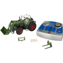 Fendt 933 Vario z ładowaczem czołowym ze zdalnym sterowaniem i w aplikacji