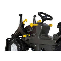 Traktor Premium II Valtra z ładowaczem czołowym