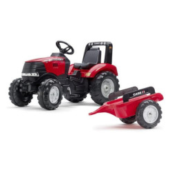 Traktor Case IH z przyczepą